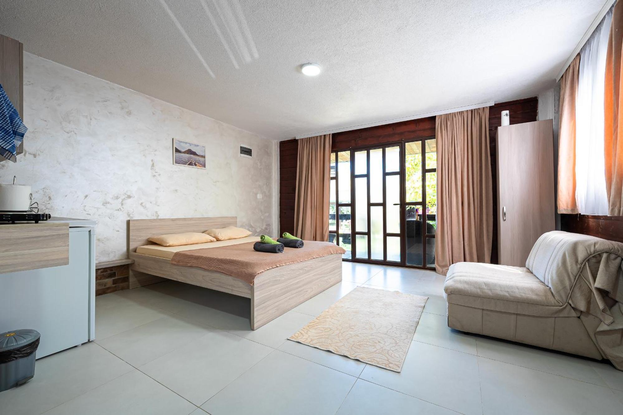 Apartments Obala ポドゴリツァ エクステリア 写真
